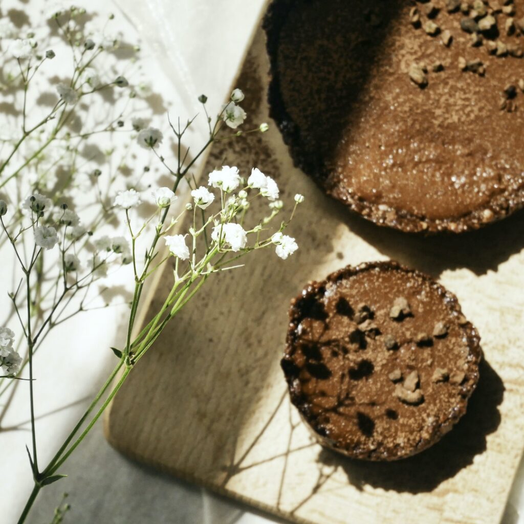 Moodbilder Rohkakao Nibs aus Ecuador Rezept Roh Tarte