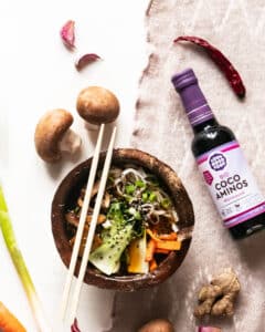 Coco Aminos Würzsoße + Salat
